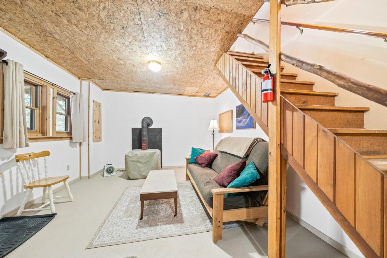River Road Treehouse Retreat Warrensburg Ngoại thất bức ảnh